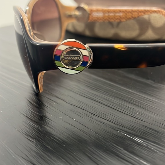 Coach Sunglasses with Case and Switchable Side Pieces - Picture 9 of 9